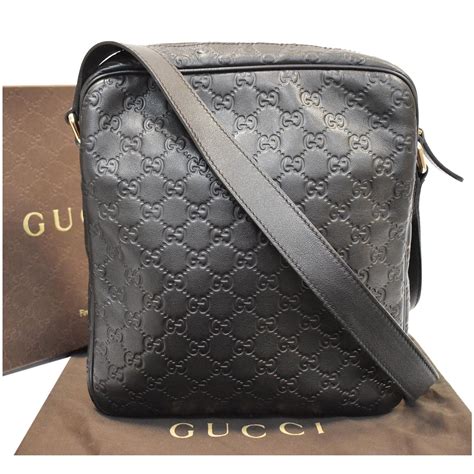 gucci guccissima black messenger